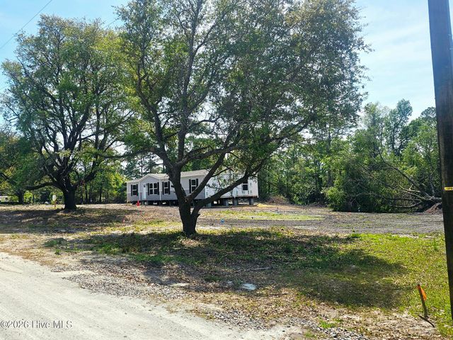 104 Dundee Trail, Holly Ridge, NC 28445