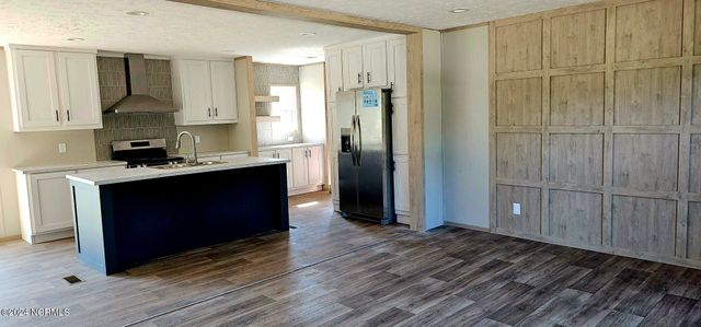 104 Dundee Trail, Holly Ridge, NC 28445
