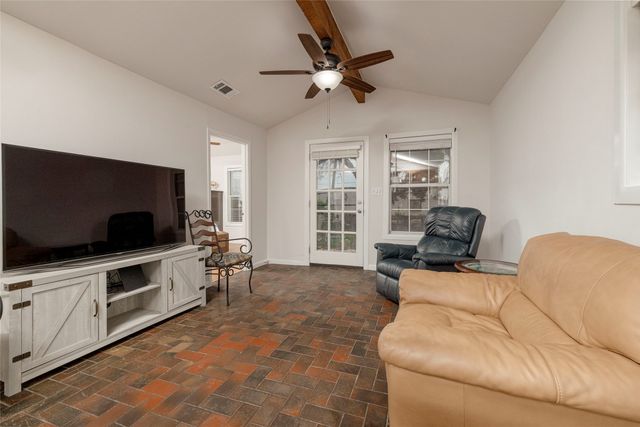 3410 Ellis Avenue, Fort Worth, TX 76106