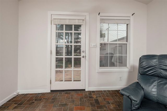 3410 Ellis Avenue, Fort Worth, TX 76106