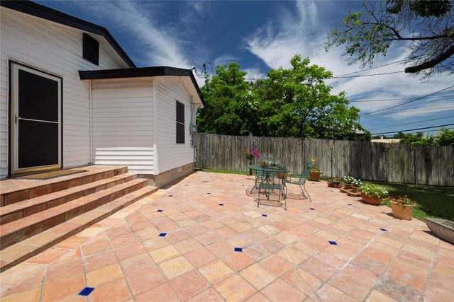 3410 Ellis Avenue, Fort Worth, TX 76106