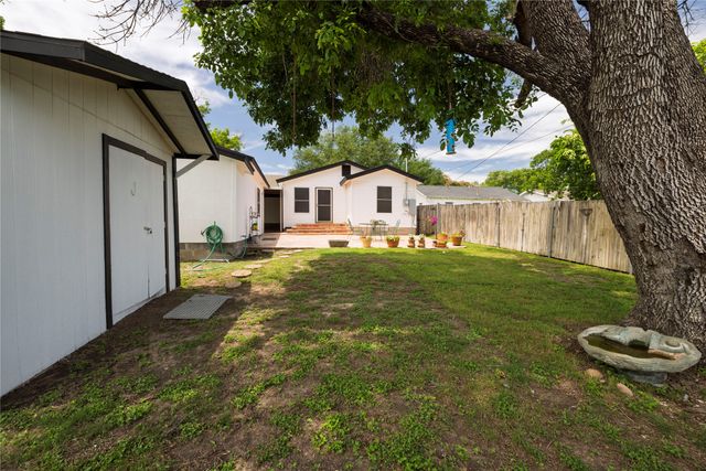 3410 Ellis Avenue, Fort Worth, TX 76106