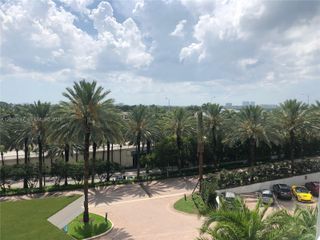 10275 Collins Avenue 427, Bal Harbour, FL 33154
