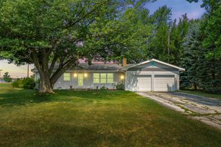 1143 Brunn Ave, Saint Joseph, MI 49085