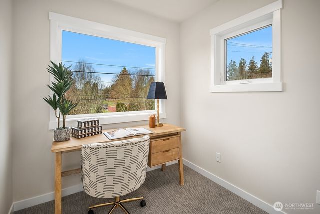 5028 35th Avenue NE, Seattle, WA 98105