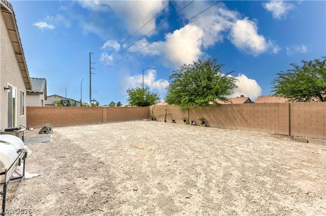 5123 Stonecrop Street, North Las Vegas, NV 89031