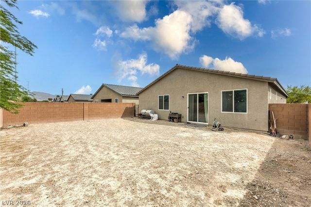 5123 Stonecrop Street, North Las Vegas, NV 89031
