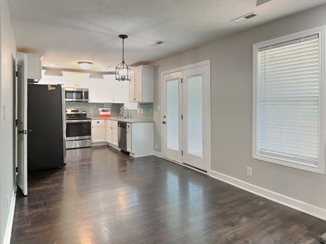 685 Ellie Nat Dr, Clarksville, TN 37040