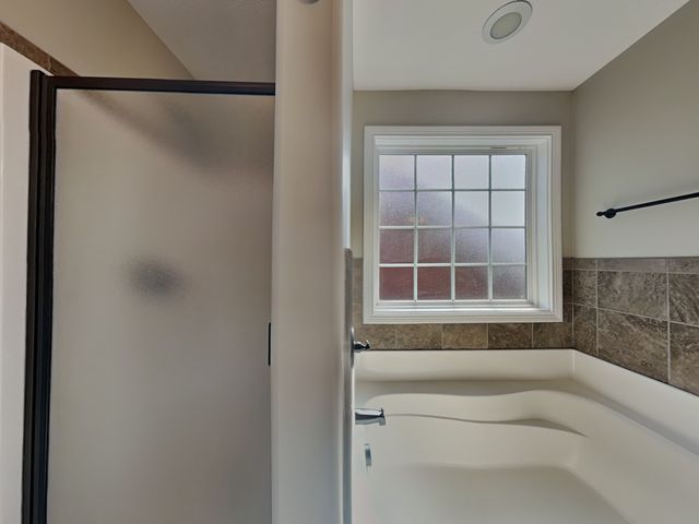 685 Ellie Nat Dr, Clarksville, TN 37040