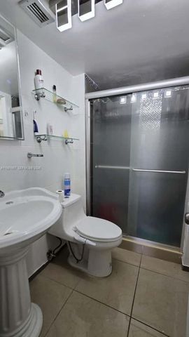 1301 NE Miami Gardens Dr 824W, Miami, FL 33179