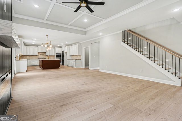 4457 Meadowwood Drive, Loganville, GA 30052