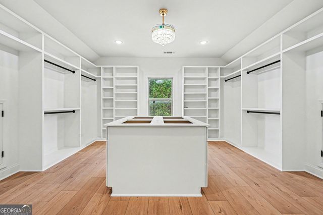 4457 Meadowwood Drive, Loganville, GA 30052