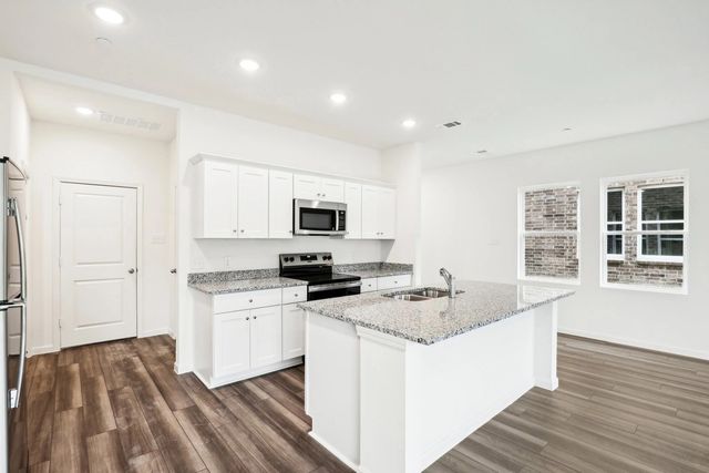 924 Penrose Drive, Cedar Hill, TX 75104