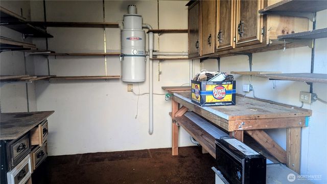 2725 E Fir Street #105, Mount Vernon, WA 98273