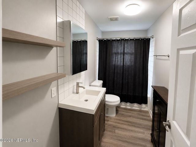 2825 LOWELL Avenue, Jacksonville, FL 32254