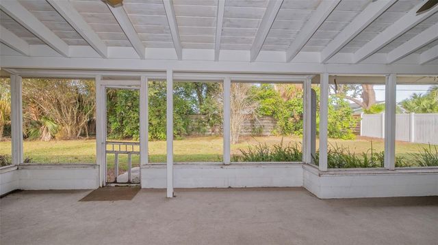 3137 LOCKWOOD TERRACE, Sarasota, FL 34231