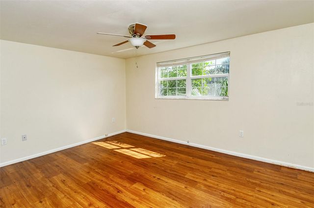 3137 LOCKWOOD TERRACE, Sarasota, FL 34231