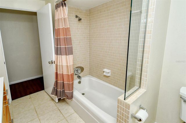 3137 LOCKWOOD TERRACE, Sarasota, FL 34231