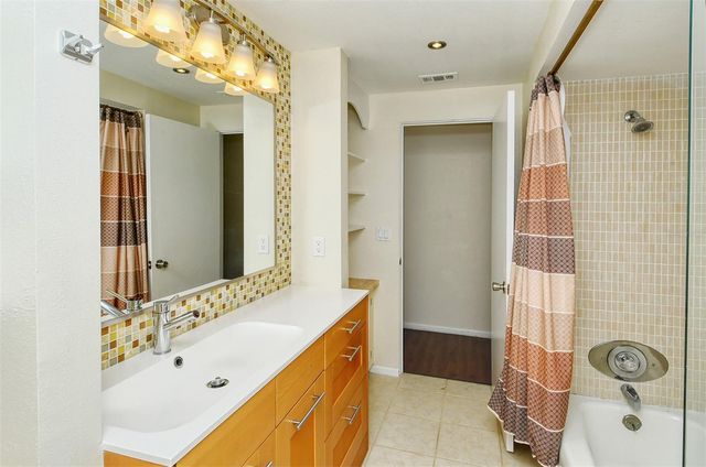 3137 LOCKWOOD TERRACE, Sarasota, FL 34231