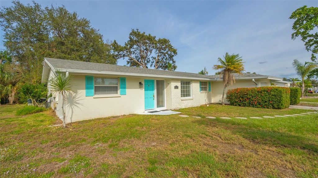 3137 LOCKWOOD TERRACE, Sarasota, FL 34231
