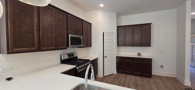 9574 Friedlander Way, Tyler, TX 75703