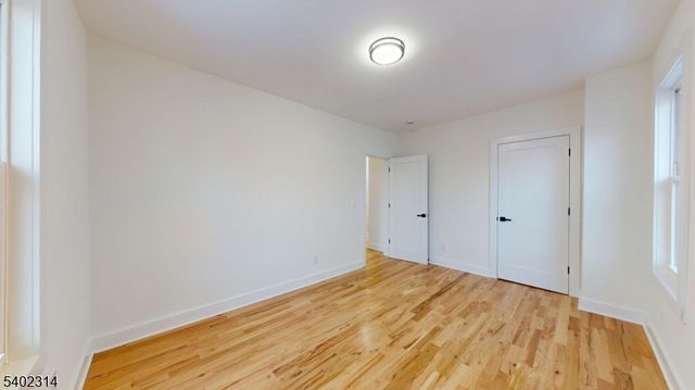 85 Brighton Ave, East Orange City, NJ 07017