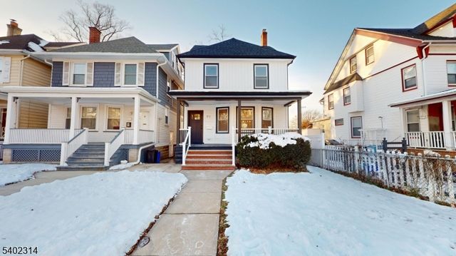 85 Brighton Ave, East Orange City, NJ 07017