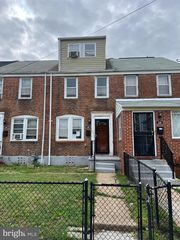 126 SOLLERS POINT RD, Baltimore, MD 21222
