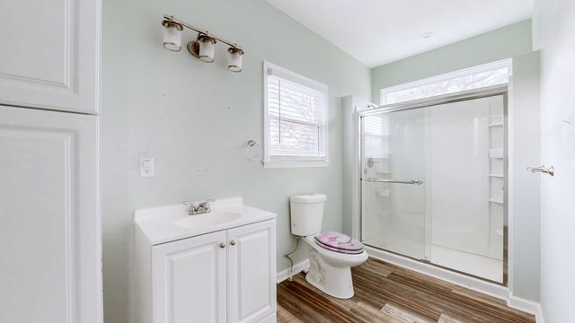 445 Owendale Dr, Antioch, TN 37013
