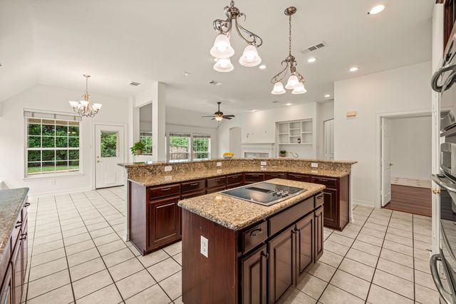 1306 Normandy Drive, Southlake, TX 76092