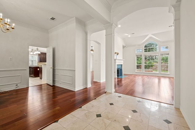 1306 Normandy Drive, Southlake, TX 76092