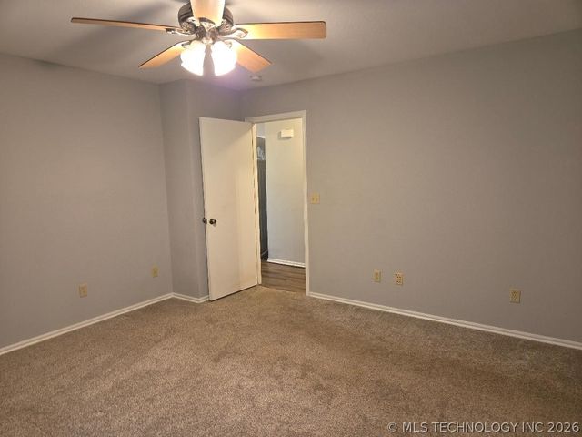 77 Dogwood Trail, Eufaula, OK 74432
