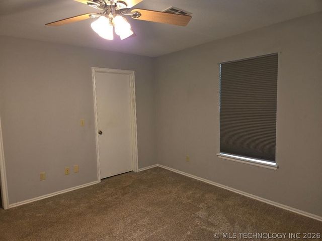 77 Dogwood Trail, Eufaula, OK 74432
