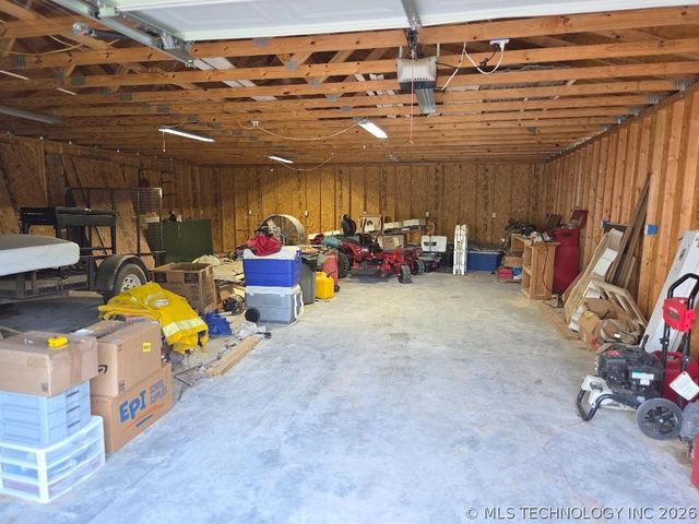 77 Dogwood Trail, Eufaula, OK 74432