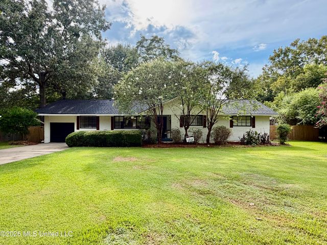 104 Sunset Drive, Clinton, MS 39056