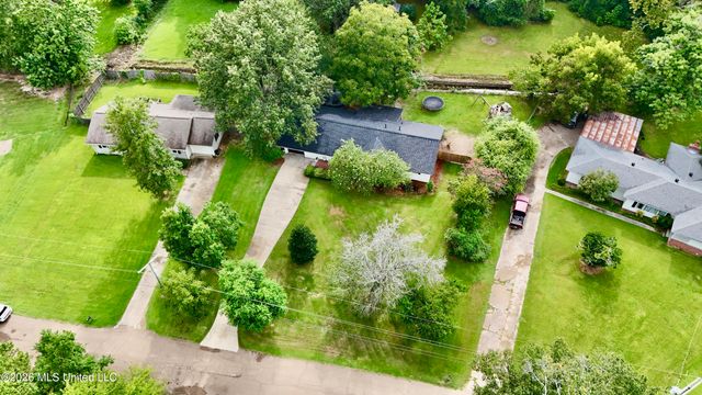 104 Sunset Drive, Clinton, MS 39056