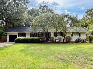 104 Sunset Drive, Clinton, MS 39056