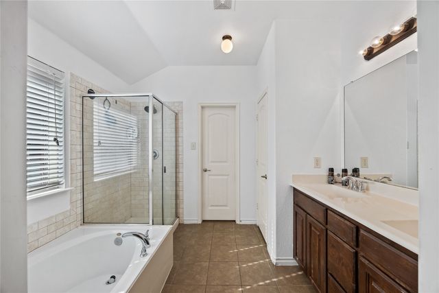 1048 Mercury Drive, Lavon, TX 75166