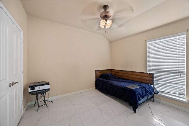 1048 Mercury Drive, Lavon, TX 75166