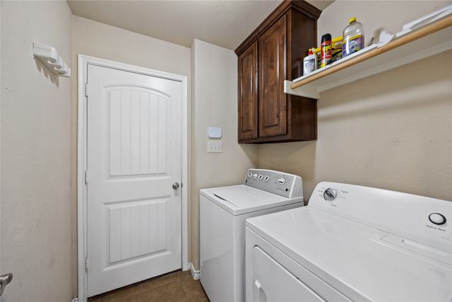 1048 Mercury Drive, Lavon, TX 75166