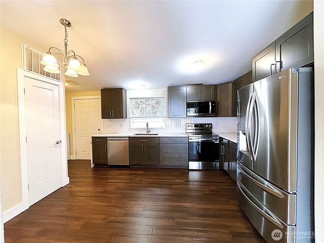 1311 104th Street E, Tacoma, WA 98445