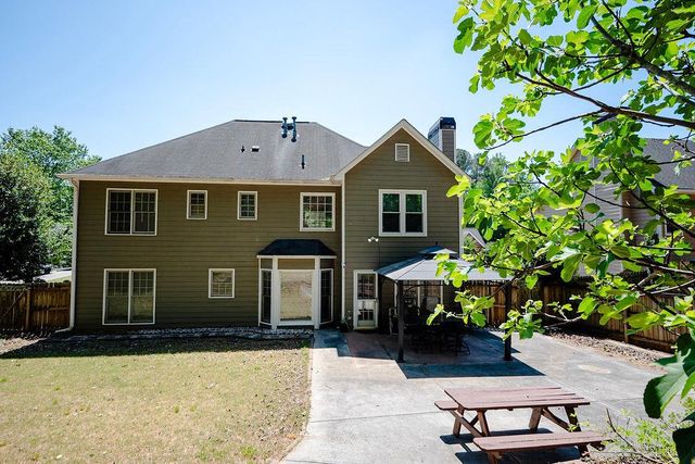 4416 Blowing Wind Drive NW, Acworth, GA 30101