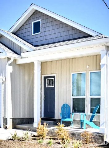 5446 Medina Rd, Pensacola, FL 32507