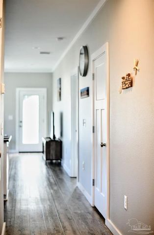 5446 Medina Rd, Pensacola, FL 32507