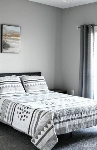 5446 Medina Rd, Pensacola, FL 32507