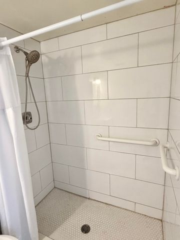 2840 SW 13th Street 103, Delray Beach, FL 33445