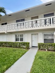 2840 SW 13th Street 103, Delray Beach, FL 33445