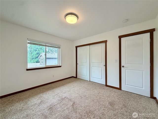 1034 S 74th Street, Tacoma, WA 98408