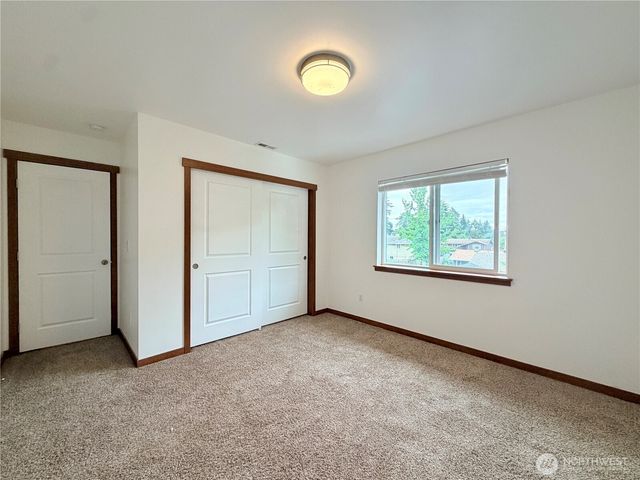 1034 S 74th Street, Tacoma, WA 98408