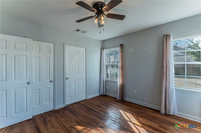 1418 S 3rd Street, Temple, TX 76504